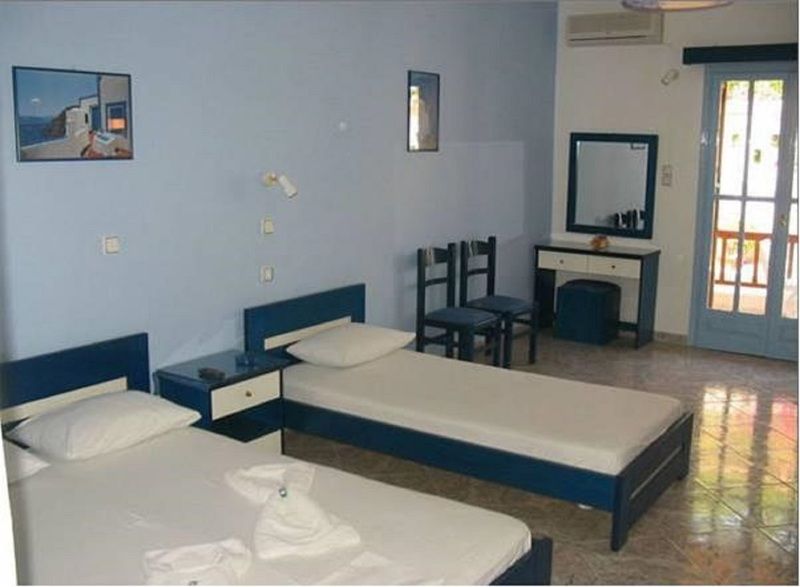 Christos Makrinos Rooms Adamantas  Exteriér fotografie